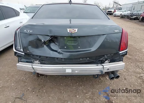 2017 Cadillac Ct6 Luxury z USA, uszkodzony, nr VIN 1G6KD5RS6HU171342